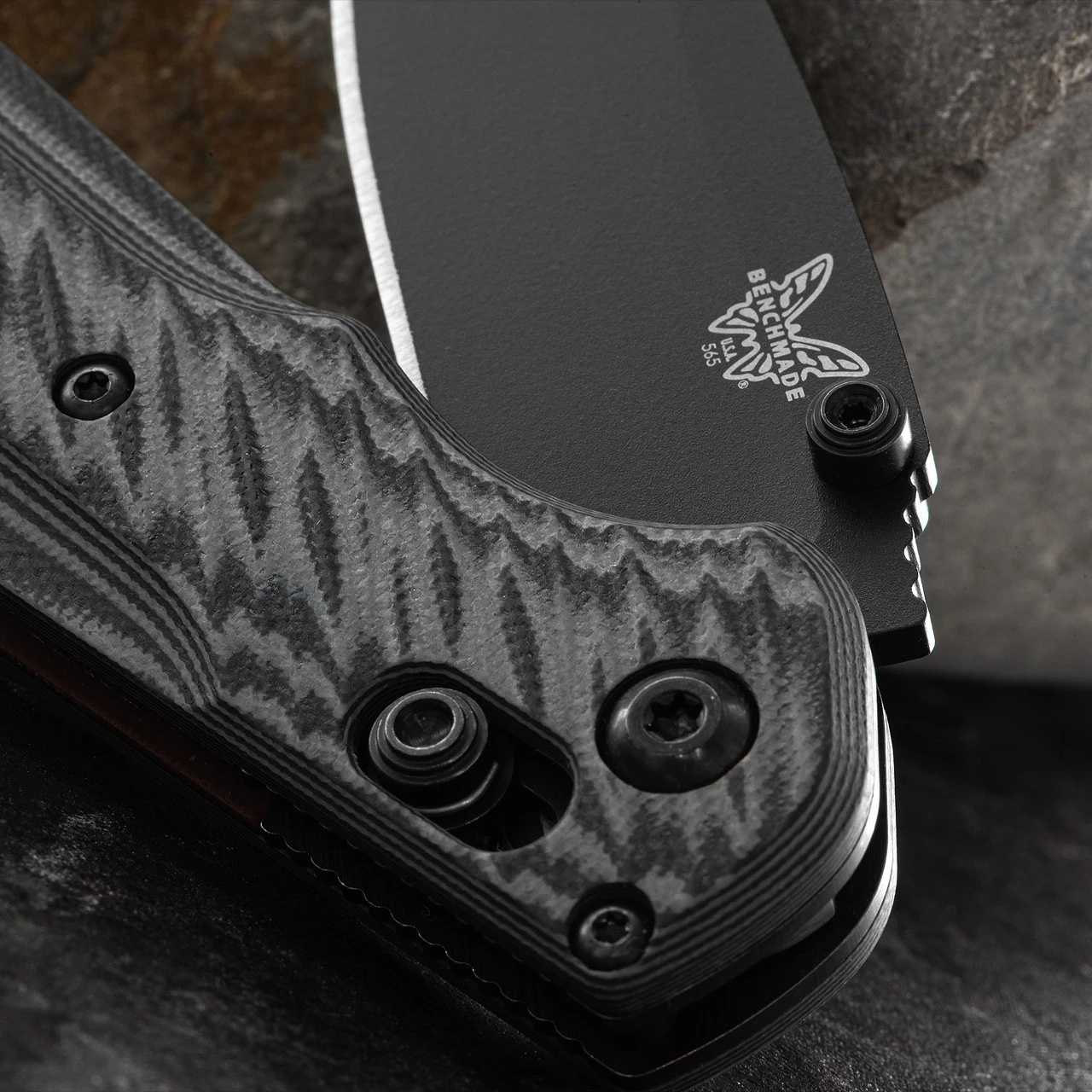 Benchmade 565BK-02 Mini Freek Folding Knife 2 Benchmade 565BK-02 Mini Freek Folding Knife - Image 2