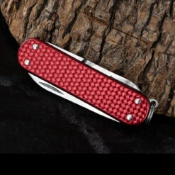 Victorinox Classic Precious Alox -GearNest Shop BMC 06221401G 46756.1648563199