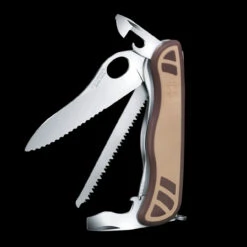 Victorinox Trailmaster Grip Desert Tan -GearNest Shop BMC 08461MWC941.1 36479.1673628890