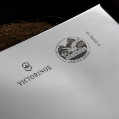 Victorinox Wood Kitchen Cleaver Maple -GearNest Shop BMC 5400018.4 05436.1667581199