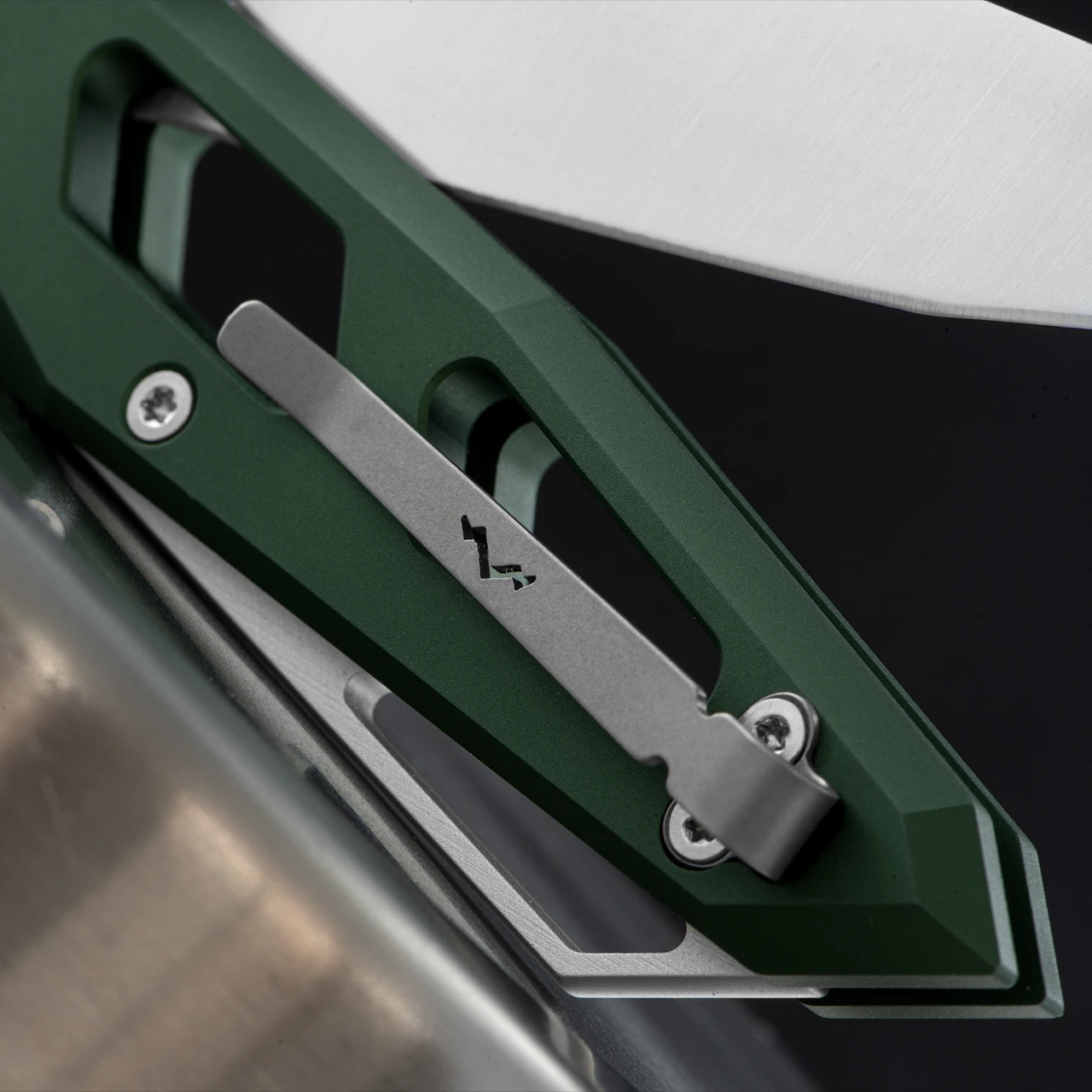 MKM Edge Liner Elmax Folding Knife 8 MKM Edge Liner Elmax Folding Knife - Image 8