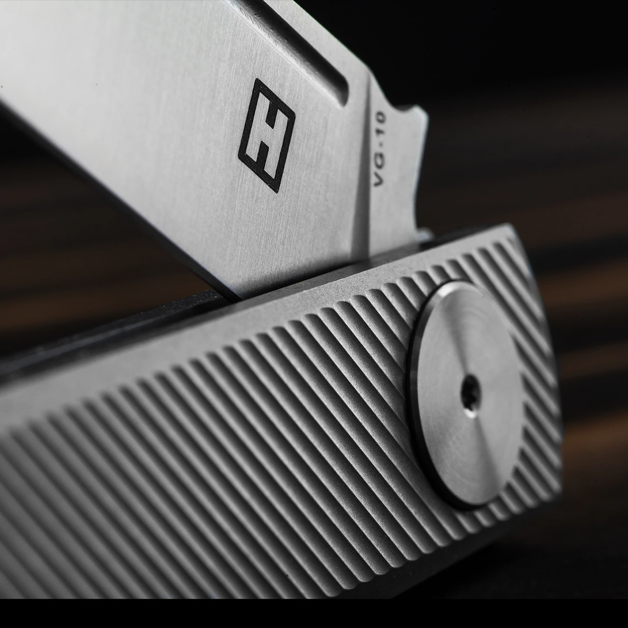 Real Steel G-Slip Compact Heinnie® Edition Titanium 2 Real Steel G-Slip Compact Heinnie® Edition Titanium - Image 2