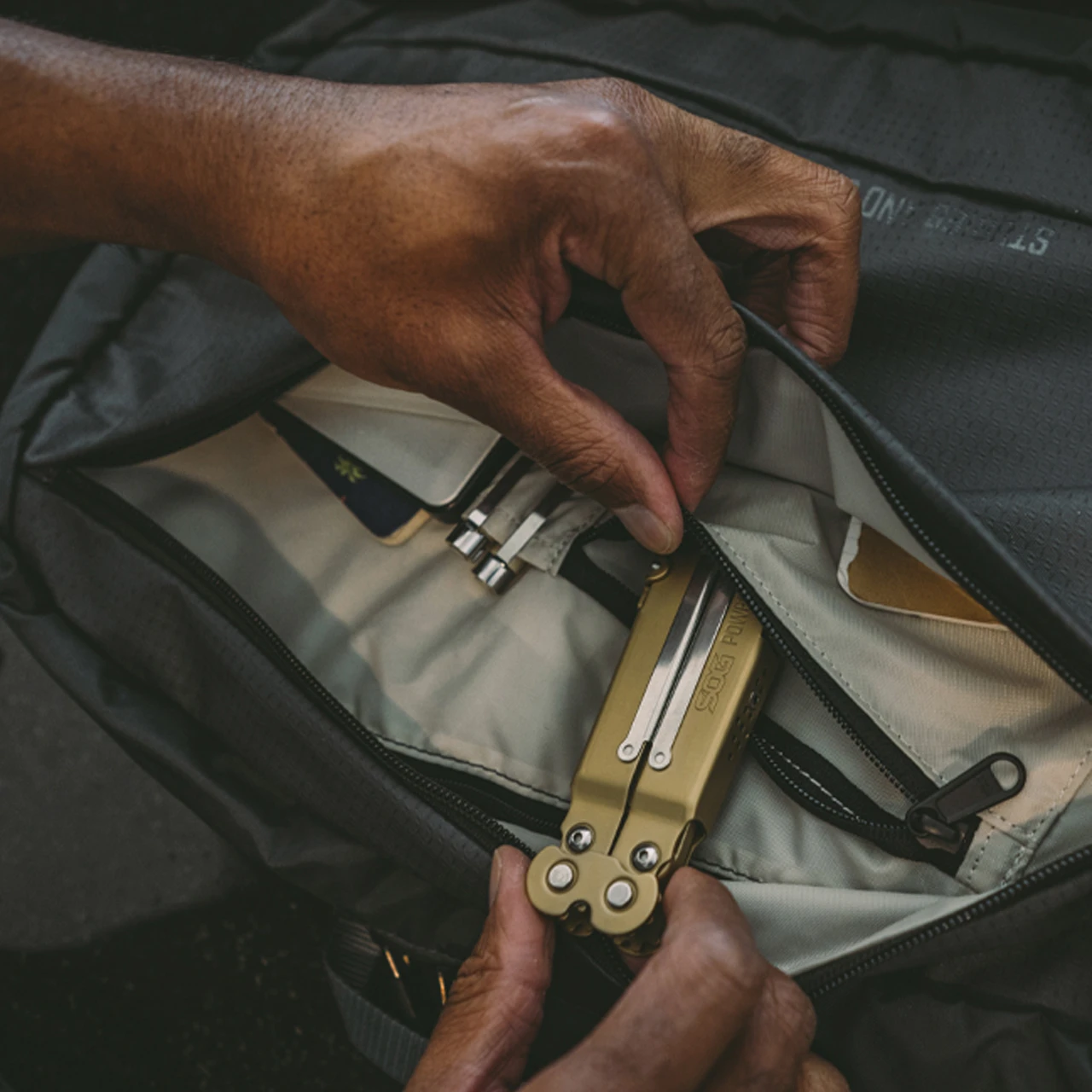 SOG Surrept 12 CS Reversible Carry System 11 SOG Surrept 12 CS Reversible Carry System - Image 11