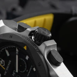 Victorinox INOX Chrono Watch -GearNest Shop BMC 242011.9 92879.1696515344.1280.1280 08342.1697036817