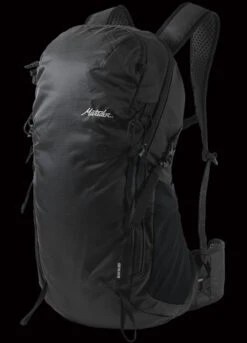 Matador Beast18 Backpack 18 Matador Beast18 Backpack -GearNest Shop Beast2.0 18L Angle 56366.1621342458