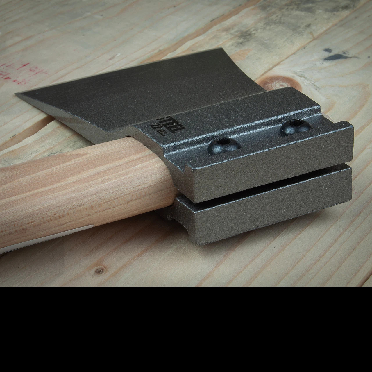 Cold Steel Professional Throwing Axe 2 Cold Steel Professional Throwing Axe - Image 2