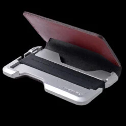 Dango D01 Dapper Bifold Wallet Whiskey Brown -GearNest Shop D01whiskey4BIFOLD 56428.1659536566.1280.1280 30453.1659536619