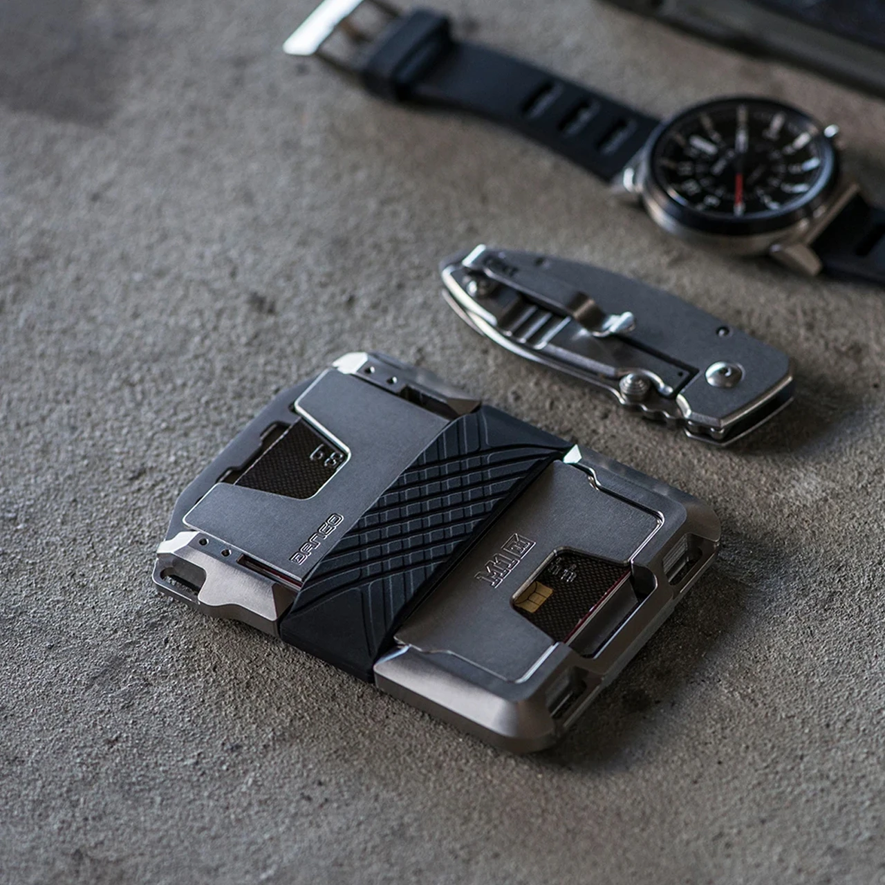 Dango M1 Titanium Maverick Tactical Wallet 14 Dango M1 Titanium Maverick Tactical Wallet - Image 14