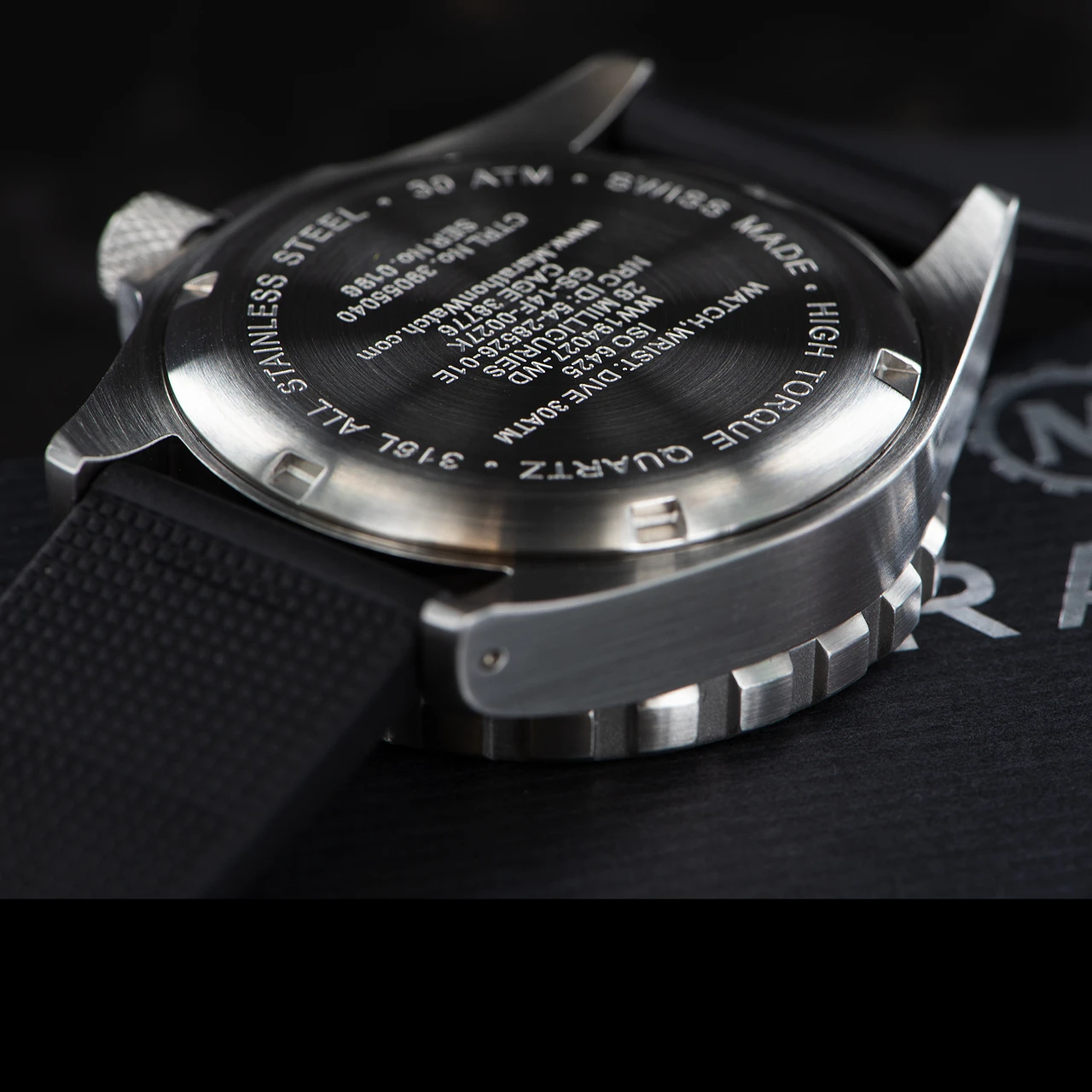 Marathon Diver's Arctic Edition Quartz Medium 2 Marathon Diver's Arctic Edition Quartz Medium - Image 2