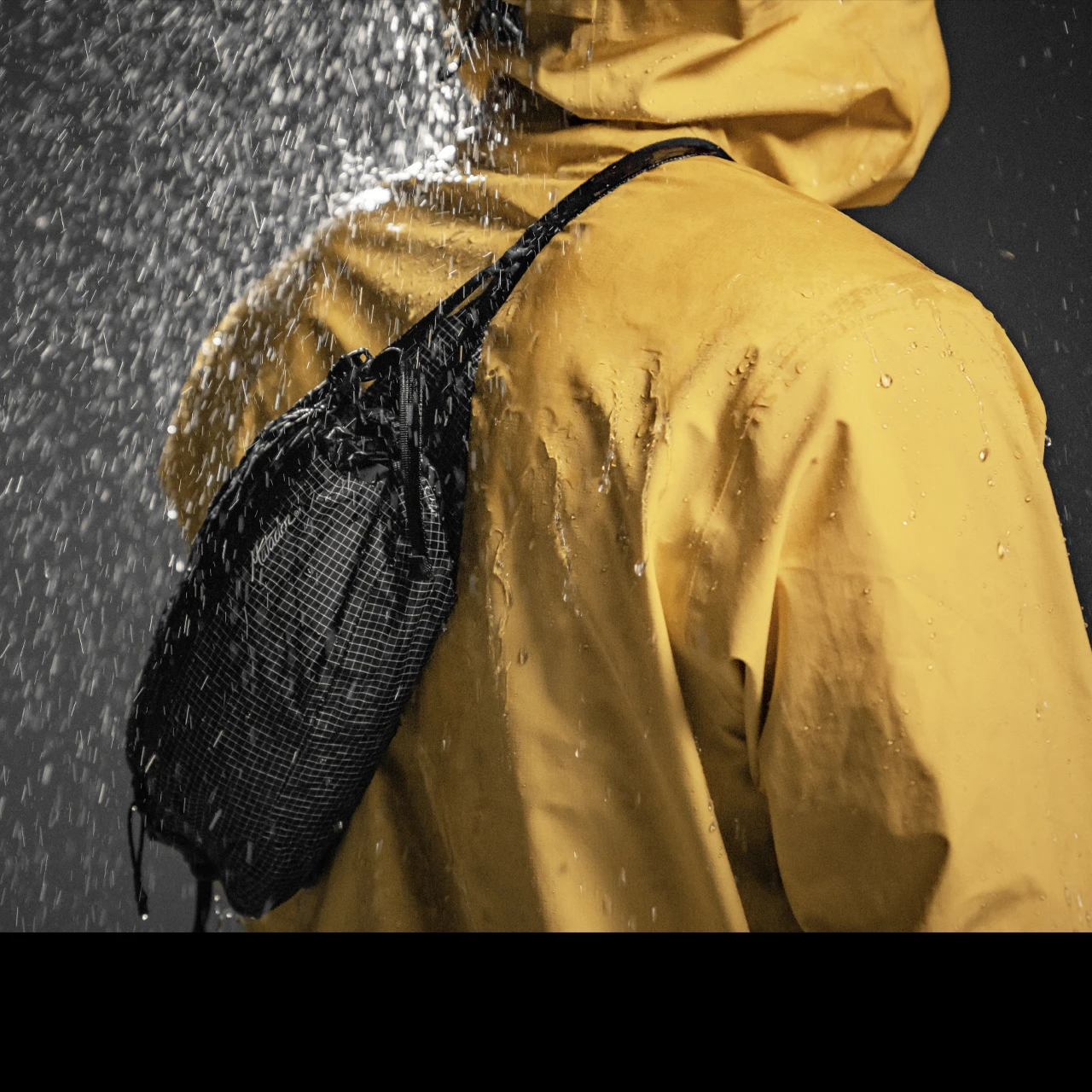 Matador Freerain Waterproof Packable Hip Pack 6 Matador Freerain Waterproof Packable Hip Pack - Image 6