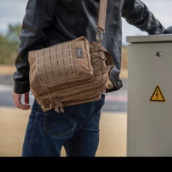 Magforce Cougar Portfolio 500D Bag -GearNest Shop MF A0341 Toutdoor6 98411.1689855670.1280.1280 92518.1689945601