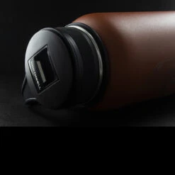 TAD Edition Earthwell 32oz Insulated Sierra Red -GearNest Shop TAD EAR 32 TOP SKU REDdet3 30644.1640873567.1280.1280 20298.1640874400