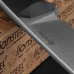 Lion Steel Bushcraft B35 Black G10 -GearNest Shop ccm ls b35gbkdet4 95267.1587424382