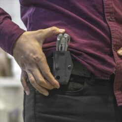 Clip And Carry Leatherman Skeletool Sheath -GearNest Shop clp017det2 12776.1684230816