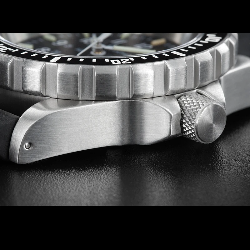 Marathon Search & Rescue Diver's Quartz (TSAR) 6 Marathon Search & Rescue Diver's Quartz (TSAR) - Image 6