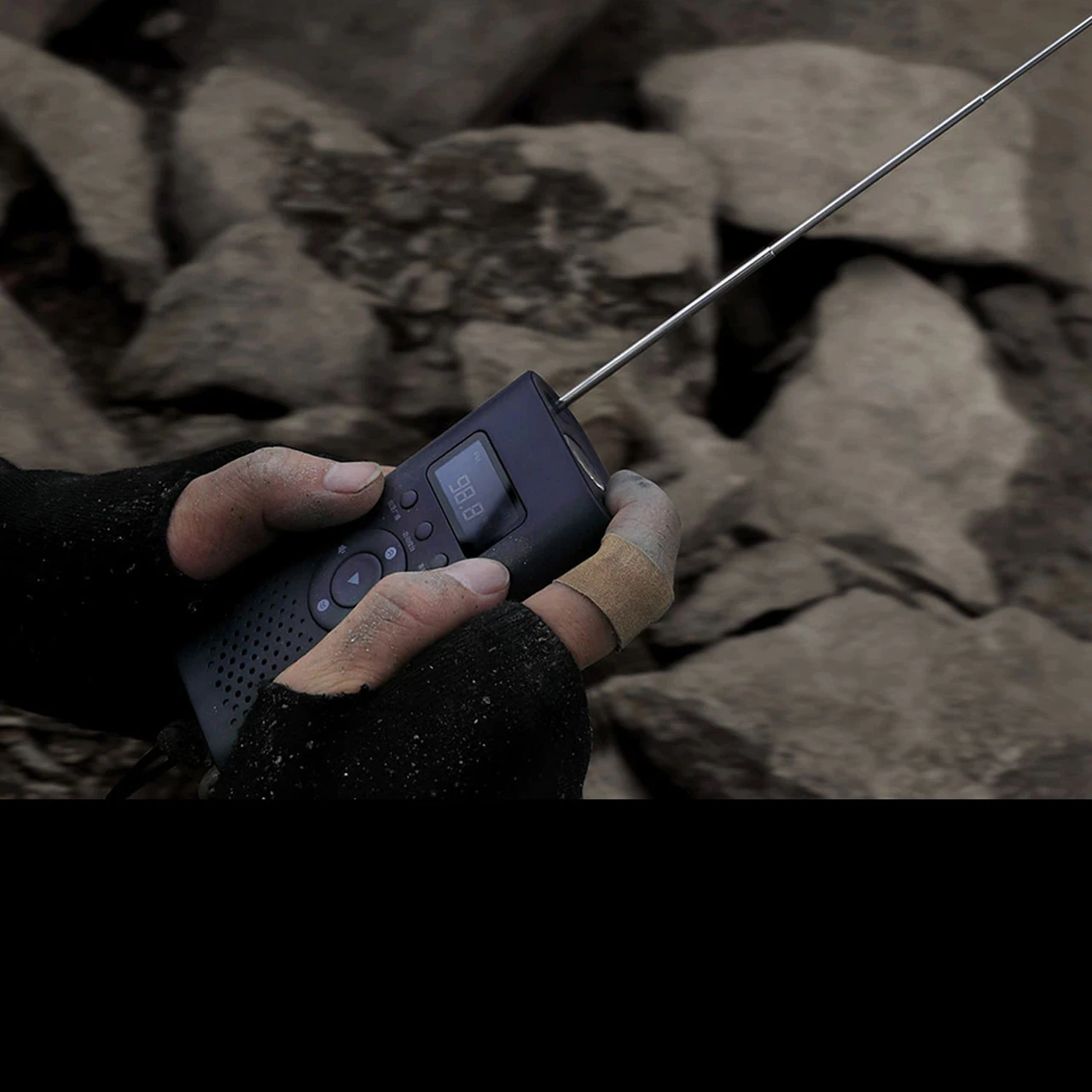 Nextool Hand Crank Radio 1 Nextool Hand Crank Radio