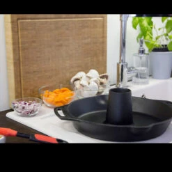 Petromax Poultry Roaster CF30 -GearNest Shop p4 px cf30det2 33828.1587401779