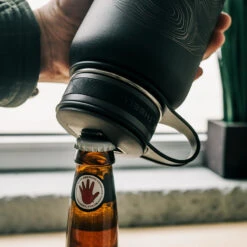 TAD Edition Earthwell 32oz Insulated Sierra Red -GearNest Shop tad ear 32 top sadet4 1 91488.1640873565.1280.1280 14696.1640874400