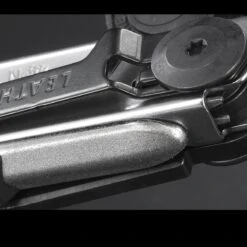 Leatherman Signal Black -GearNest Shop wit lt700 bsdet6 66927.1653496396